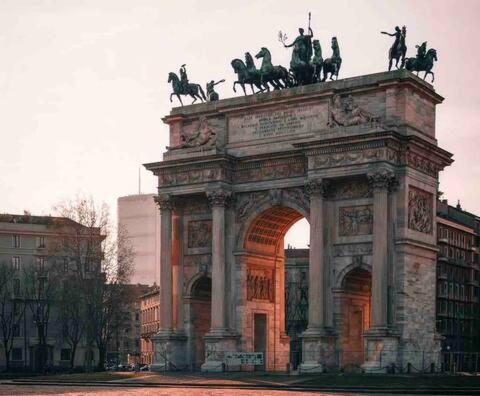 Under The Stars, City Life Milano, Corso Sempione ภายนอก รูปภาพ